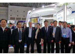 順應新形勢 賦能新發展——中國飼料工業展盛大開幕,各級領導蒞臨中農穎泰展臺交流指導！